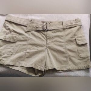 2003 Old Navy Belted Cargo Shorts